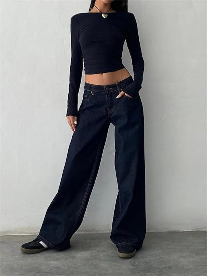 LOW-RISE JEANS